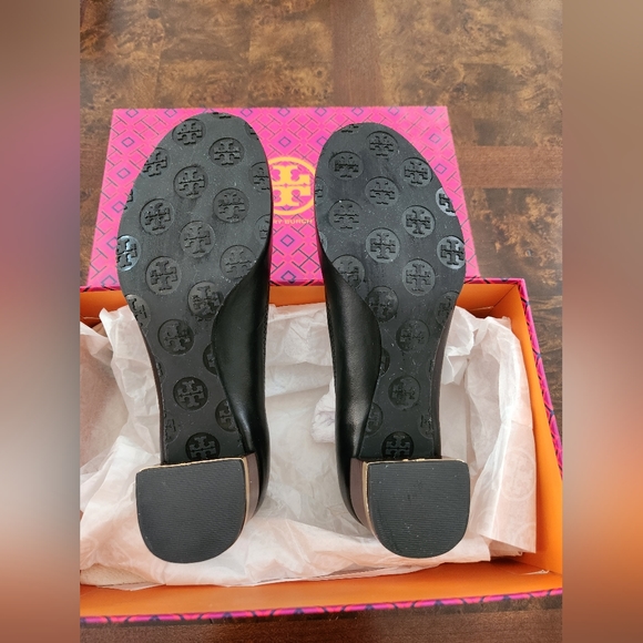 TORY BURCH New Amy Pump SIZE 7.5 - Picture 2 of 7